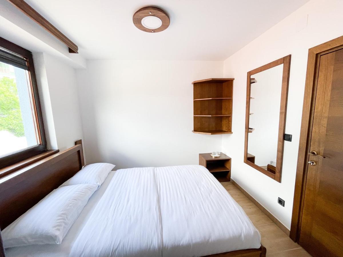 Apartments & Rooms Brijest プラヴ エクステリア 写真
